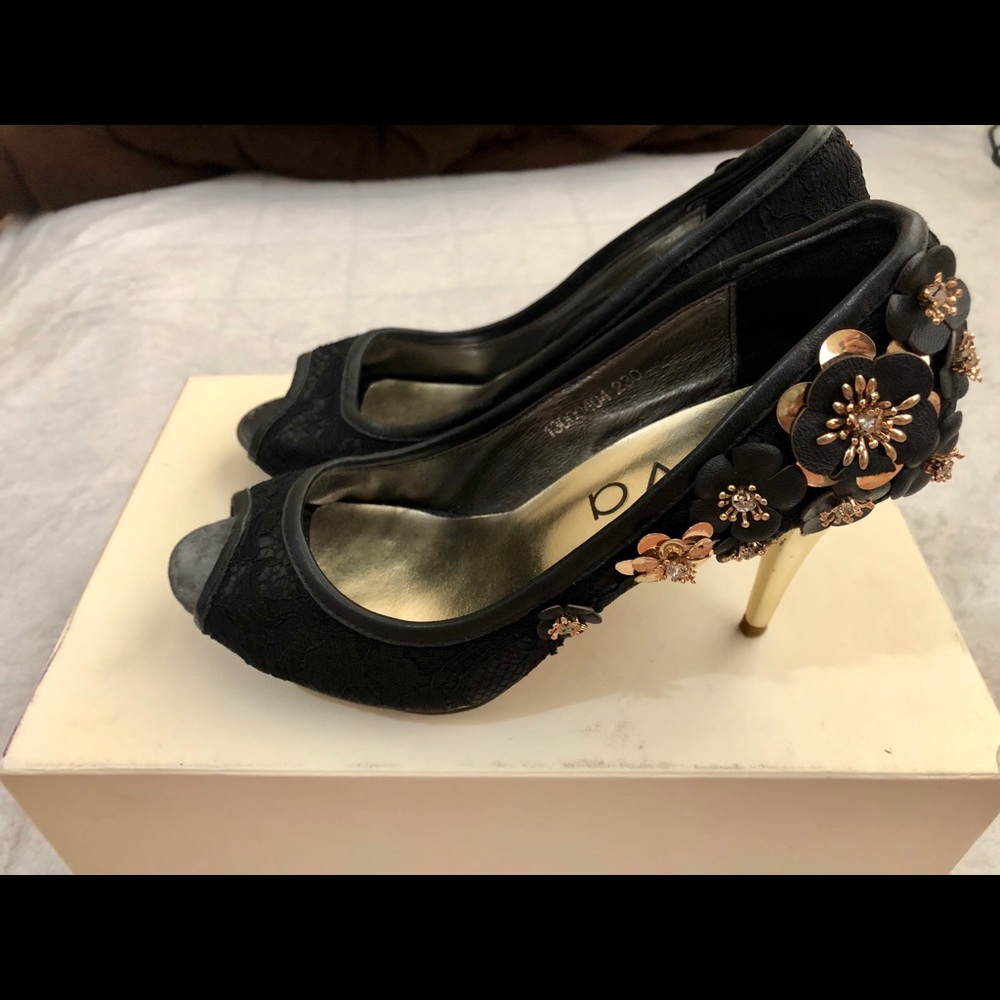 Viva vero cuoio high heels black and gold